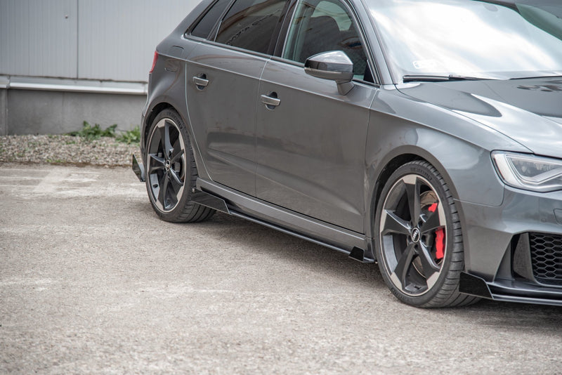 Maxton Design Street Pro Seitenschweller Diffusor + Flaps Audi RS3 8V Sportback