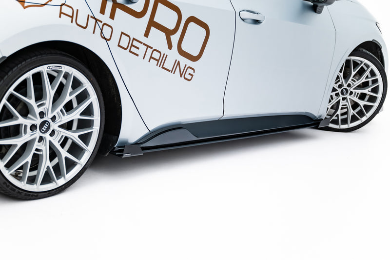 Maxton Design Street Pro Seitenschweller Diffusor + Flaps Cupra Born Mk1