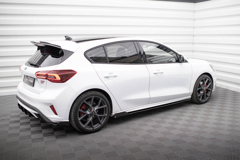 Maxton Design Street Pro Seitenschweller Diffusor + Flaps Ford Focus ST / ST-Line Mk4