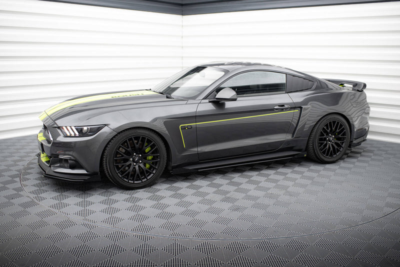 Maxton Design Street Pro Seitenschweller Diffusor + Flaps Ford Mustang GT Mk6