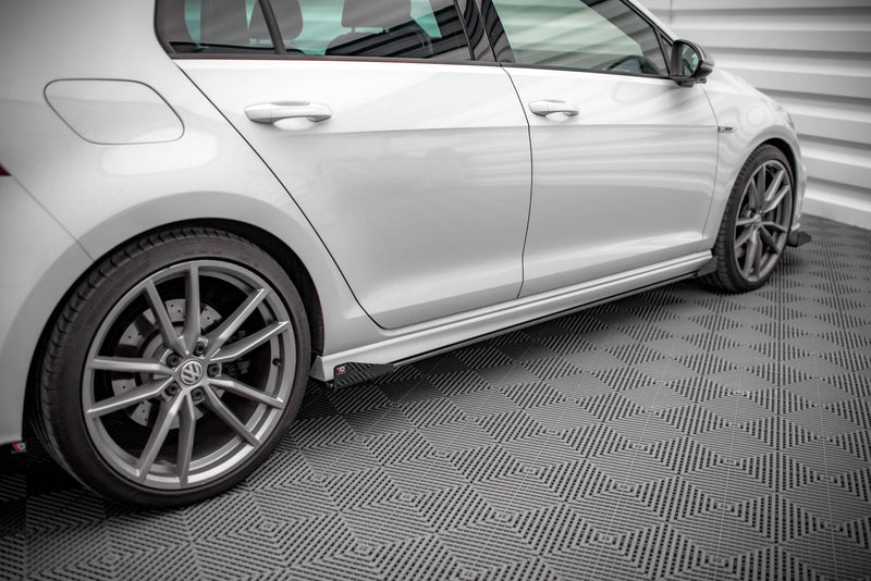 Maxton Design Street Pro Seitenschweller Diffusor + Flaps Volkswagen Golf R Mk7