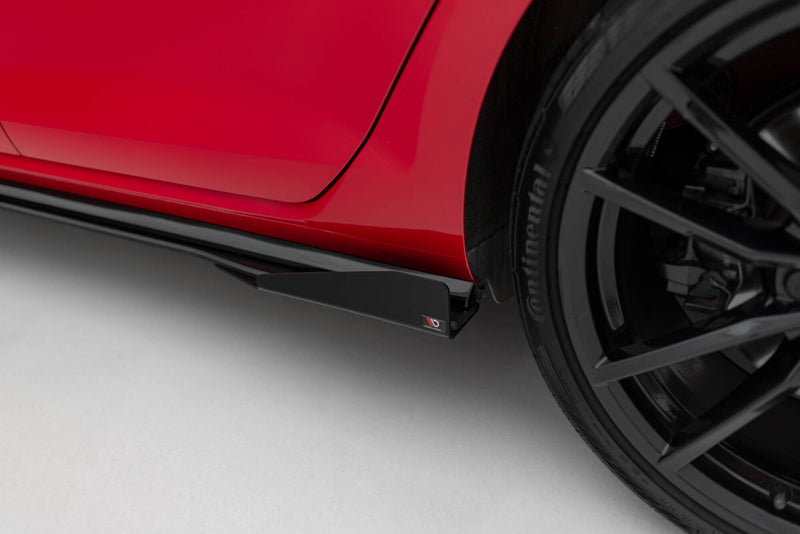 Maxton Design Street Pro Seitenschweller Diffusor + Flaps Volkswagen Golf R / R-Line Mk7 Facelift