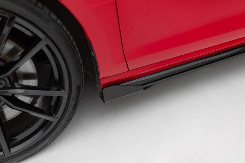 Maxton Design Street Pro Seitenschweller Diffusor + Flaps Volkswagen Golf R / R-Line Mk7 Facelift