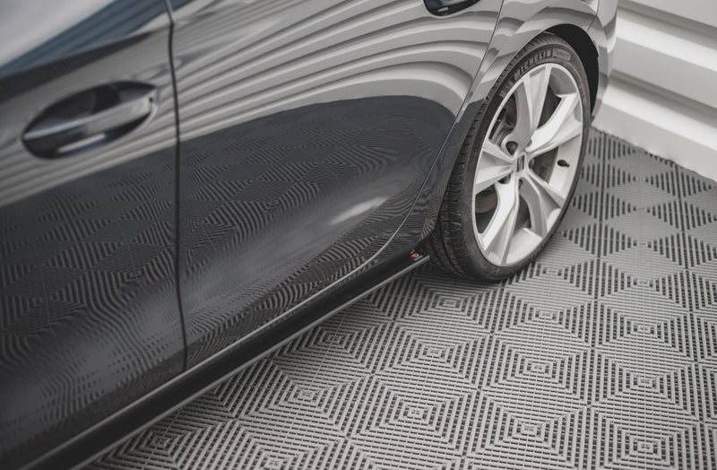 Maxton Design Street Pro Seitenschweller Diffusor Seat Leon FR Mk4