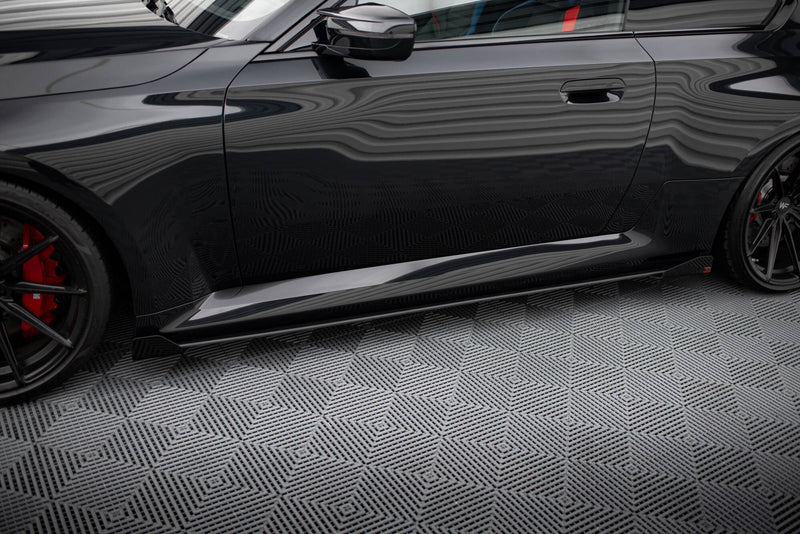 Maxton Design Street Pro Seitenschweller Diffusor V.1 + Flaps BMW M2 G87