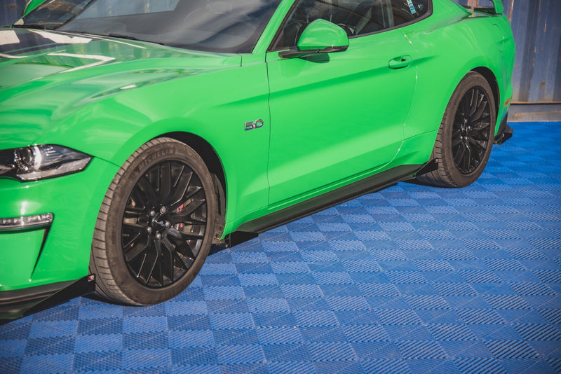 Maxton Design Street Pro Seitenschweller Diffusor V.1 + Flaps Ford Mustang GT Mk6 Facelift