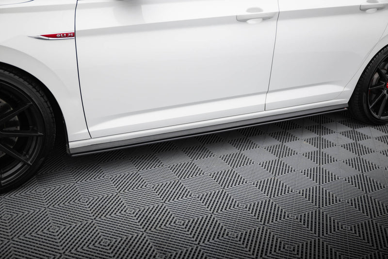 Maxton Design Street Pro Seitenschweller Diffusor Volkswagen Jetta GLI Mk7