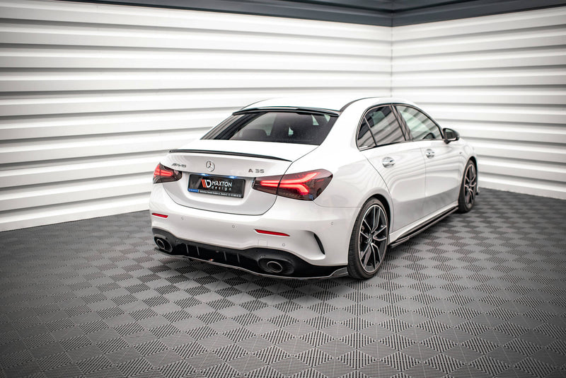 Maxton Design Die Erweiterung der Heckscheibe Mercedes A AMG-Line / A35 Sedan V177