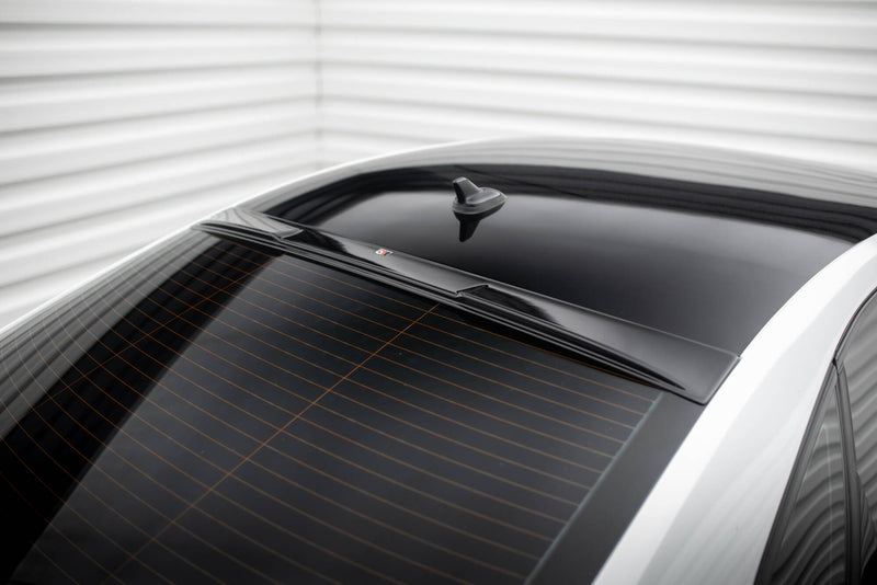 Maxton Design Die Erweiterung der Heckscheibe Volkswagen Passat GT B8 Facelift USA