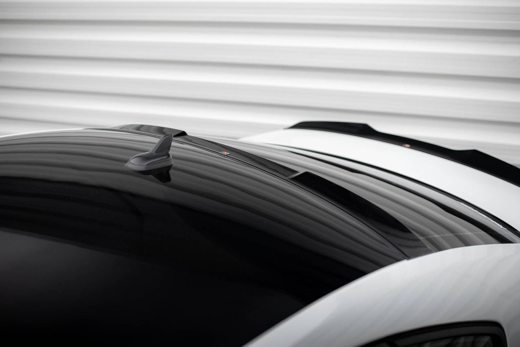Maxton Design Die Erweiterung der Heckscheibe Volkswagen Passat GT B8 Facelift USA