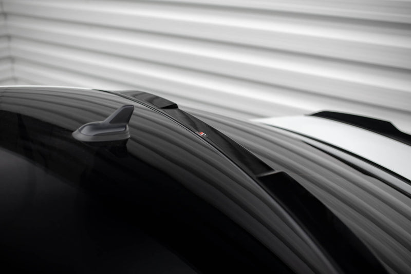 Maxton Design Die Erweiterung der Heckscheibe Volkswagen Passat GT B8 Facelift USA