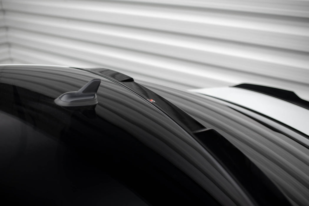 Maxton Design Die Erweiterung der Heckscheibe Volkswagen Passat GT B8 Facelift USA